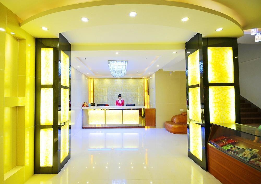 Longxiang Hotel Cantón Exterior foto